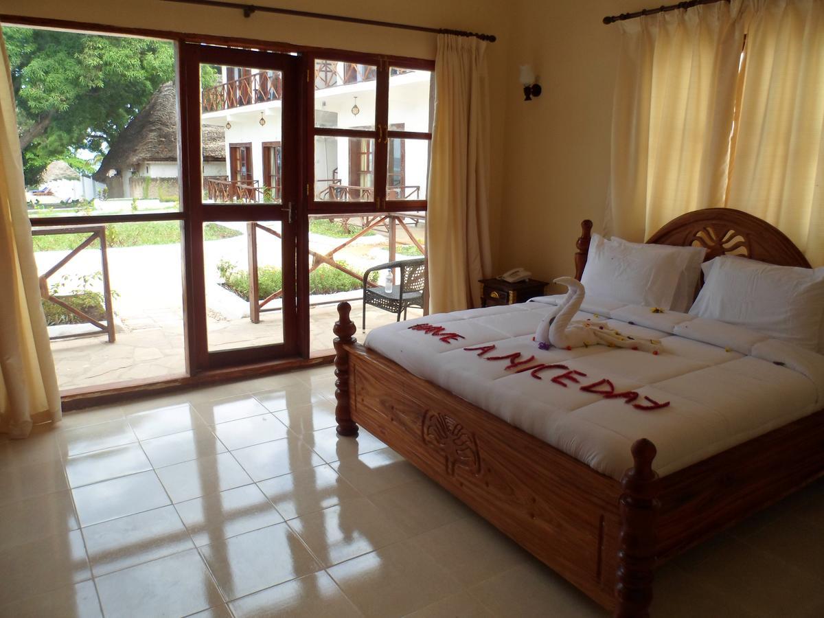 Amaan Ocean Hotel Kihinani Bububu Exterior foto